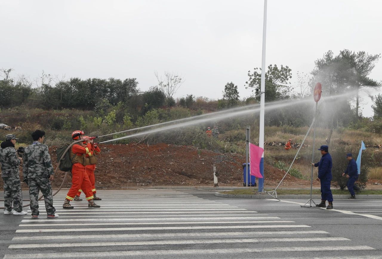 1673512695781045.jpg 565ff6fcc06f80efe4f013b34ad065fa.jpg